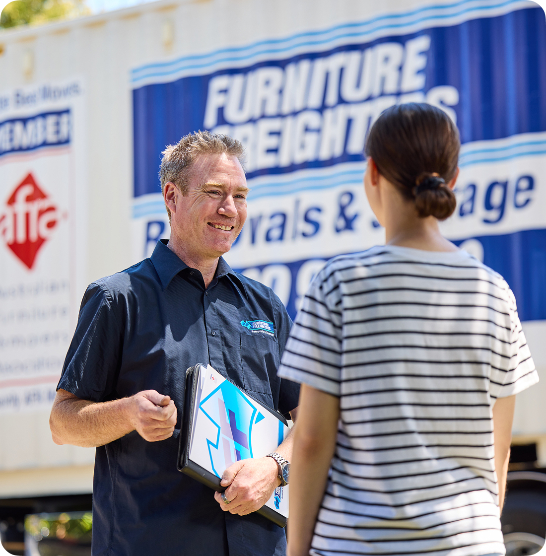 Furniture Freighters With Customer